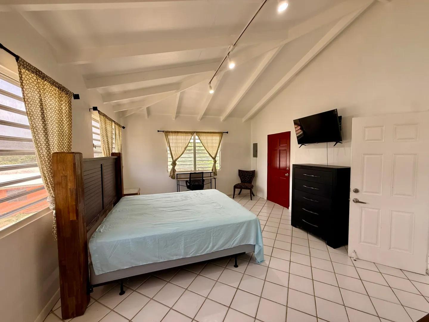 2 Bedroom Apartment in Tipperary, US Virgin Islands — photo 5