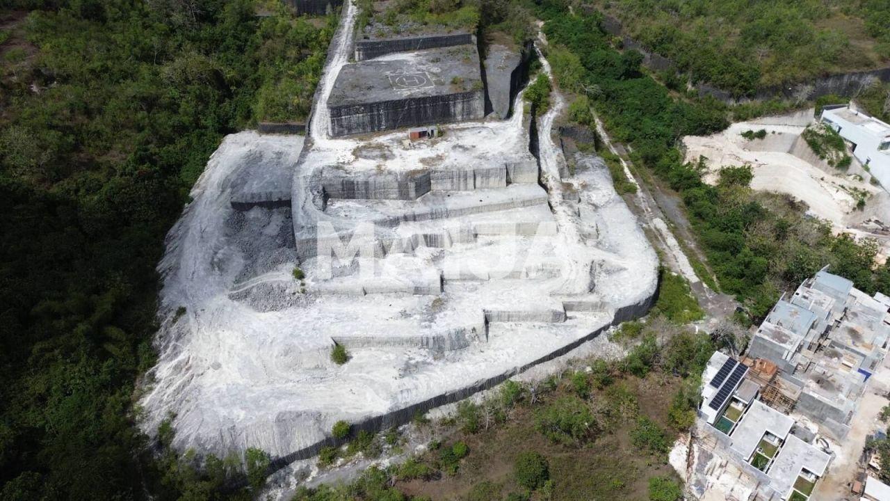 Land in Bukit, Bali, Indonesia — photo 4