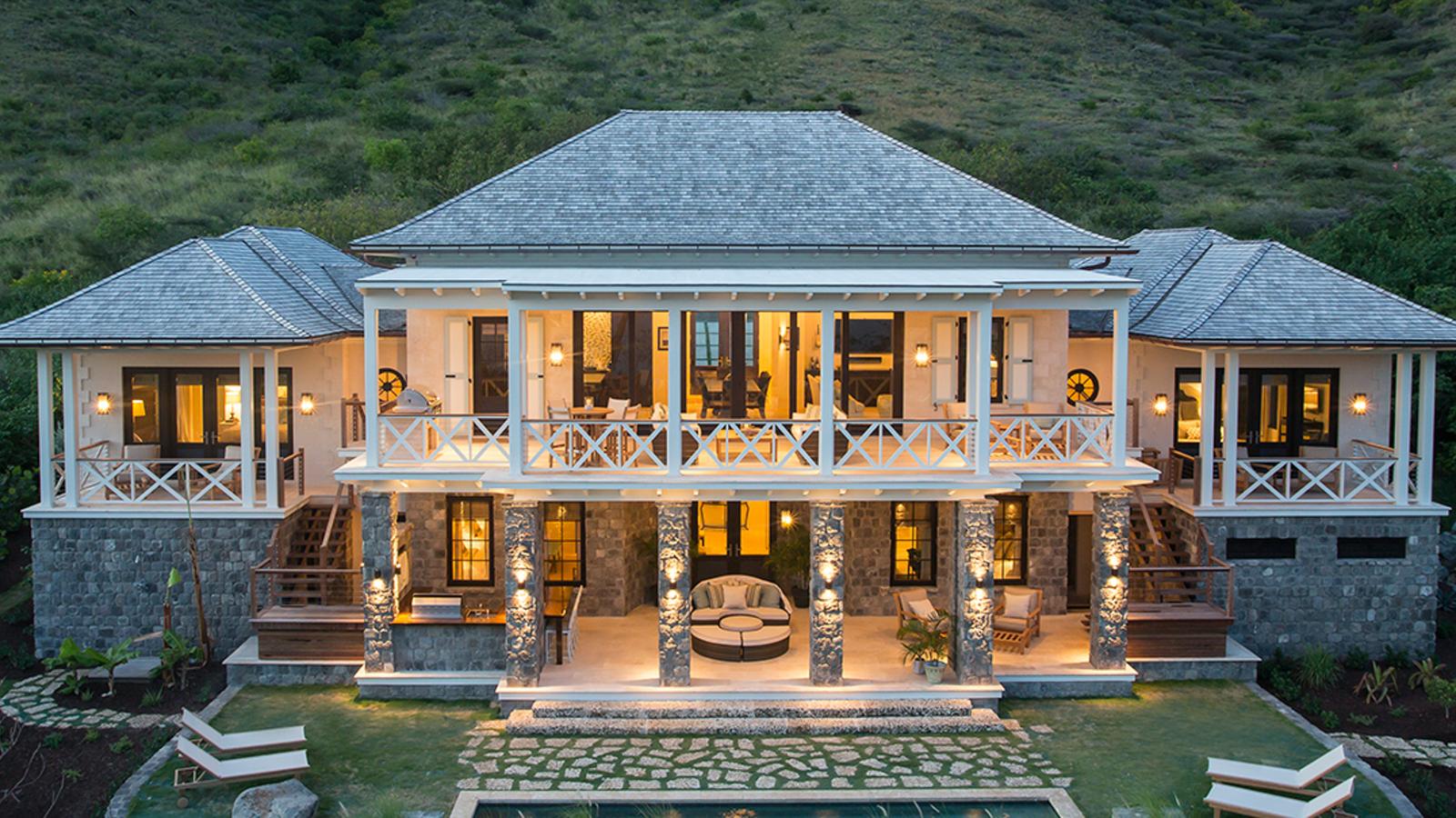 4 Bedroom Luxury Home for Sale, 8 Mariner's Call, Christophe Harbour, St Kitts — photo 1