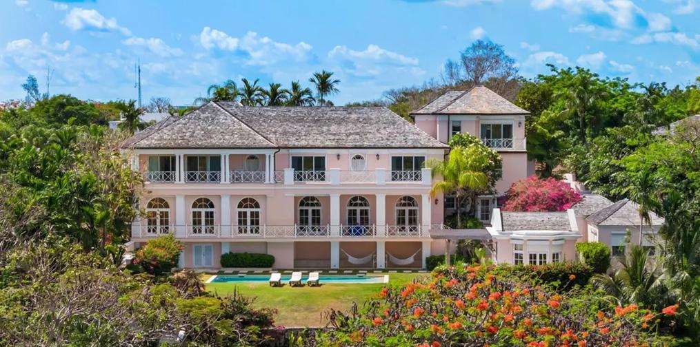 9BR Rocamar Villa in Lyford Cay — photo 1