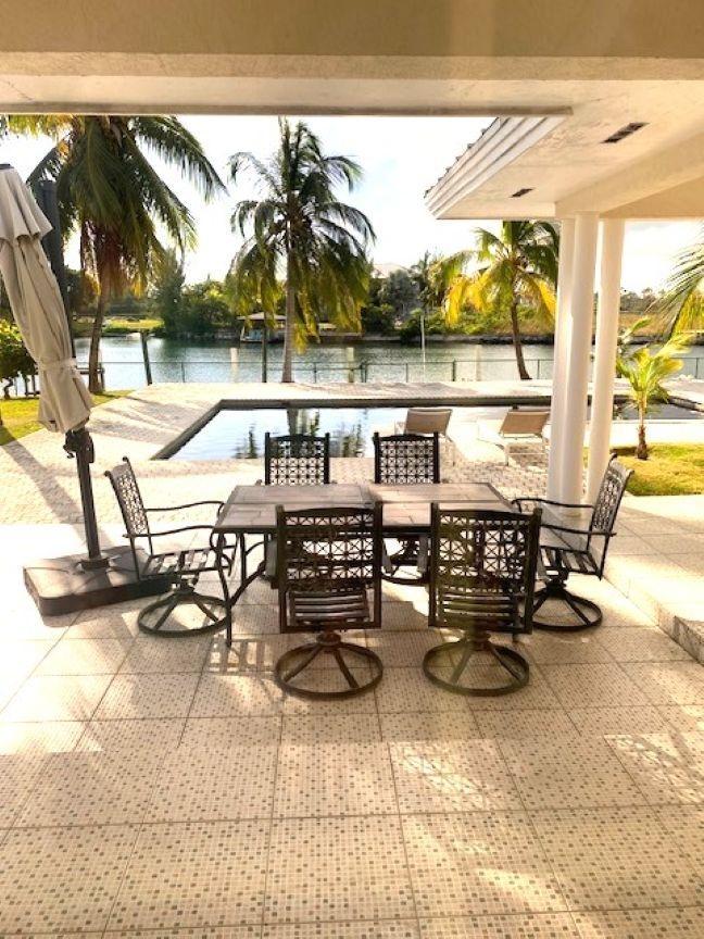 3 Bedroom Residence for Sale — photo 2