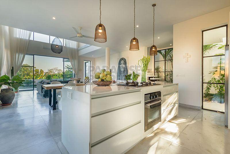 Brand New Modern and Chic 4 Bedroom Villa in Umalas/Bumbak — photo 4
