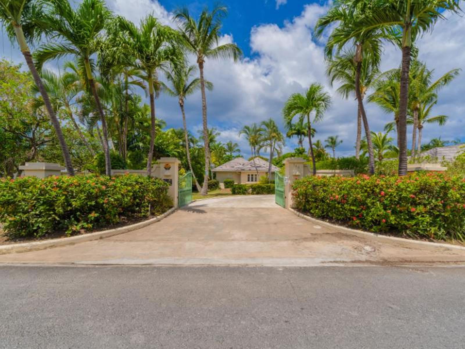 6 Bedroom Luxury Villa for Sale, Sandy Lane Estate, St James, Barbados — photo 5