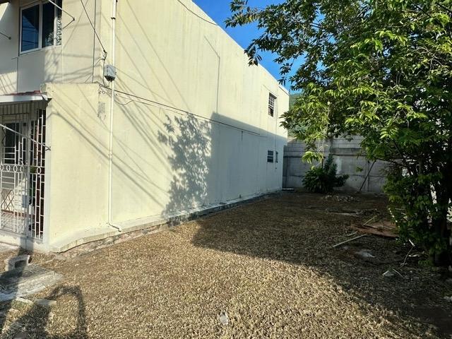 3 Bedroom Townhouse in Gated Complex — photo 4