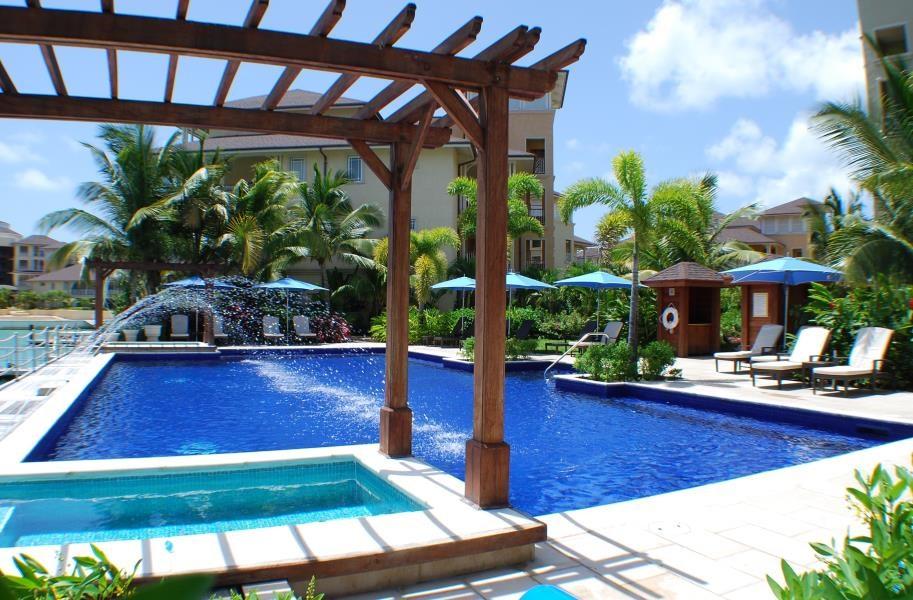 Three Bedrooms - The Landings - Saint Lucia — photo 2