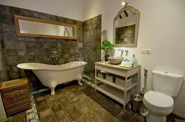 Superb Villa Situated in Canggu — photo 5
