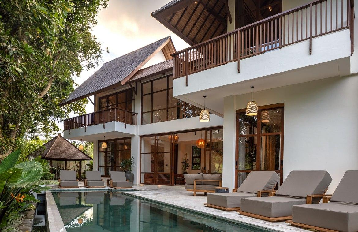 Tranquil 5-Bedroom Riverfront Villa Near Nyanyi Beach in Tanah Lot, Bali, Indonesia — photo 2