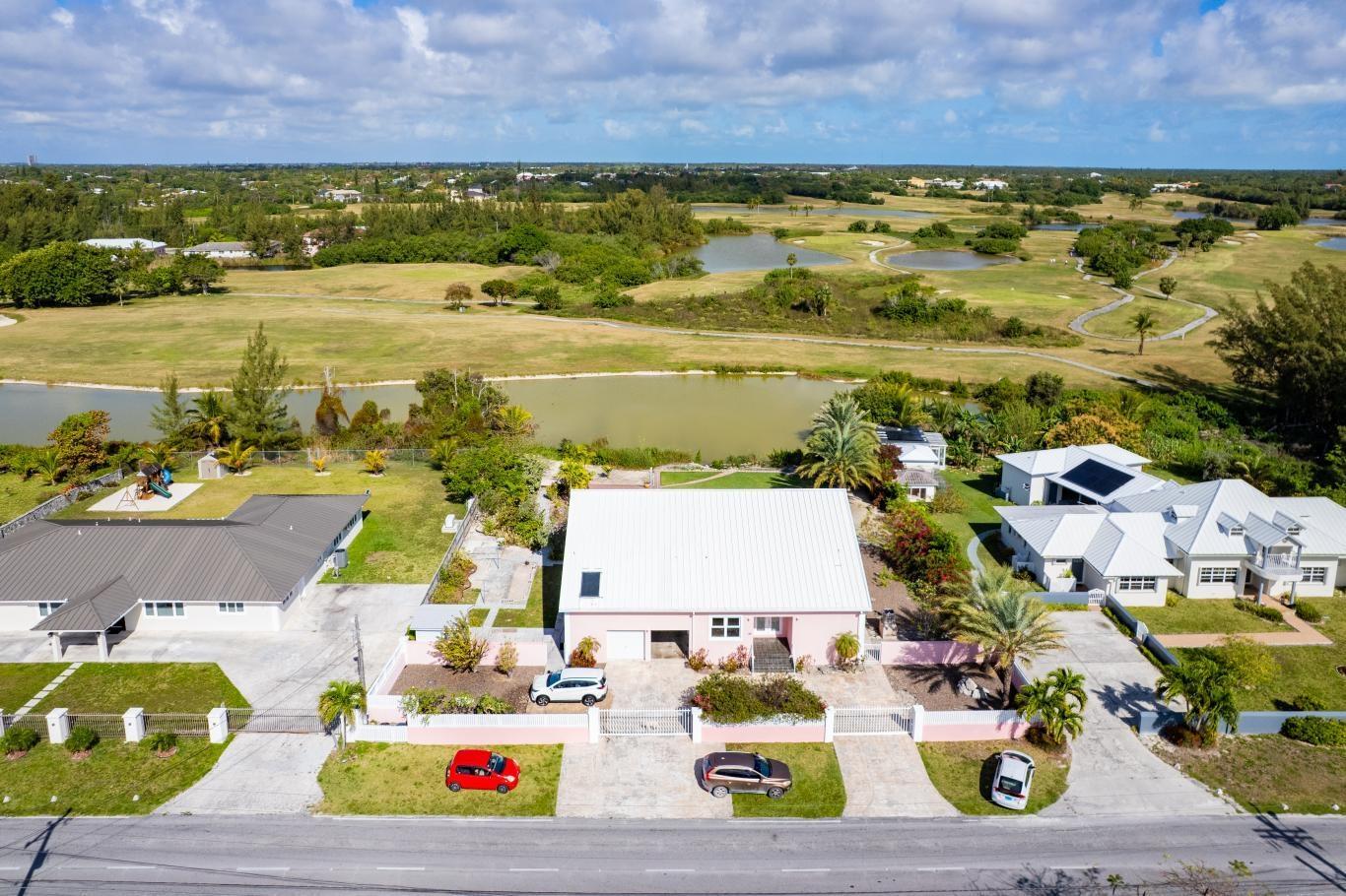 5 bedroom Residence for sale on ROYAL PALM WAY in Grand Bahama, The Bahamas — photo 2