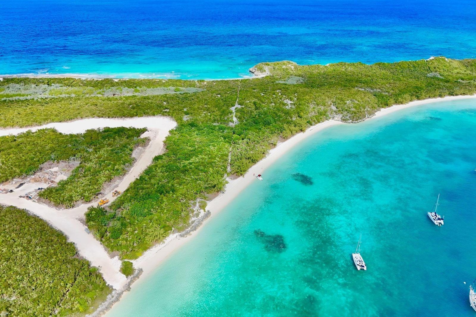 3 ACRES BEACHFRONT STOCKI — photo 4