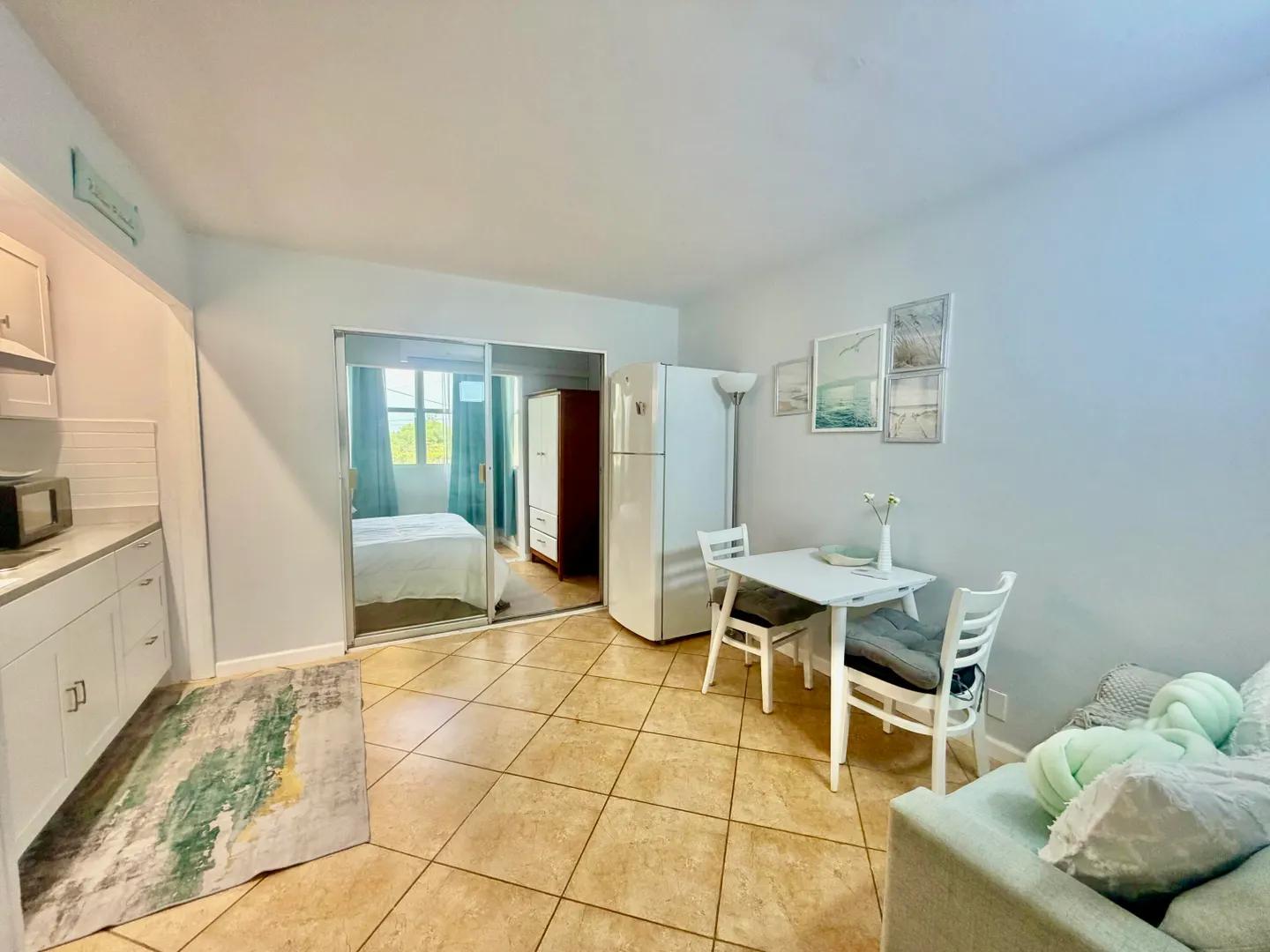 1 Bed, 1 Bath Condo with Sea View in Peter's Farm Co — photo 4