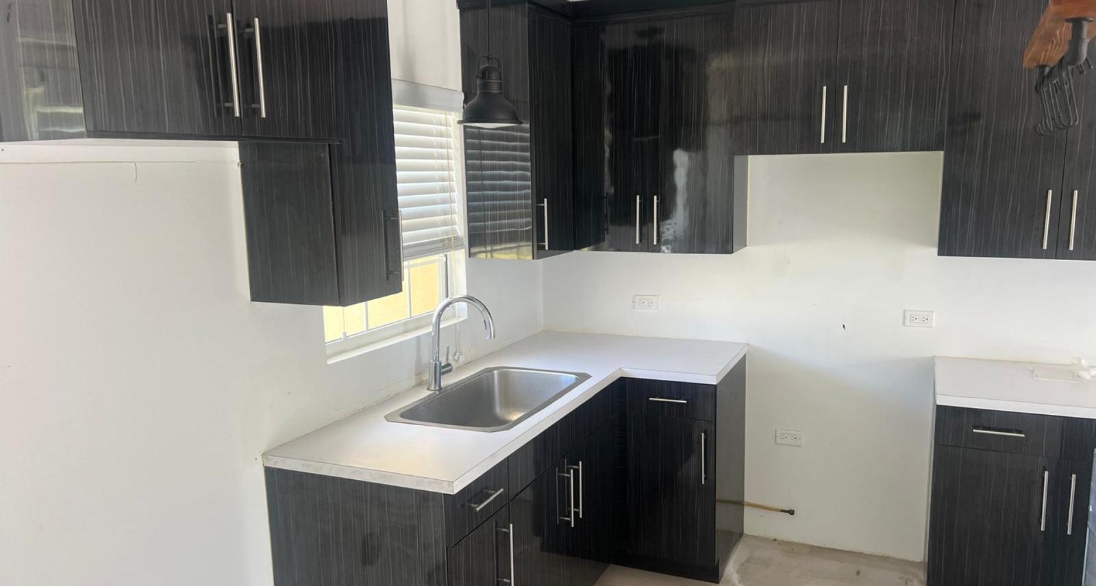 Sandalwood #3, 1 Bedroom 1 Bathroom Apartment in George Town, Cayman Islands — photo 3