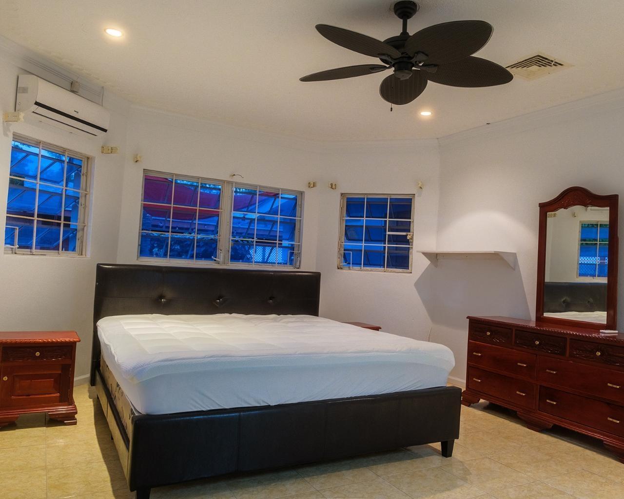 CORAL HARBOUR RENTAL — photo 5
