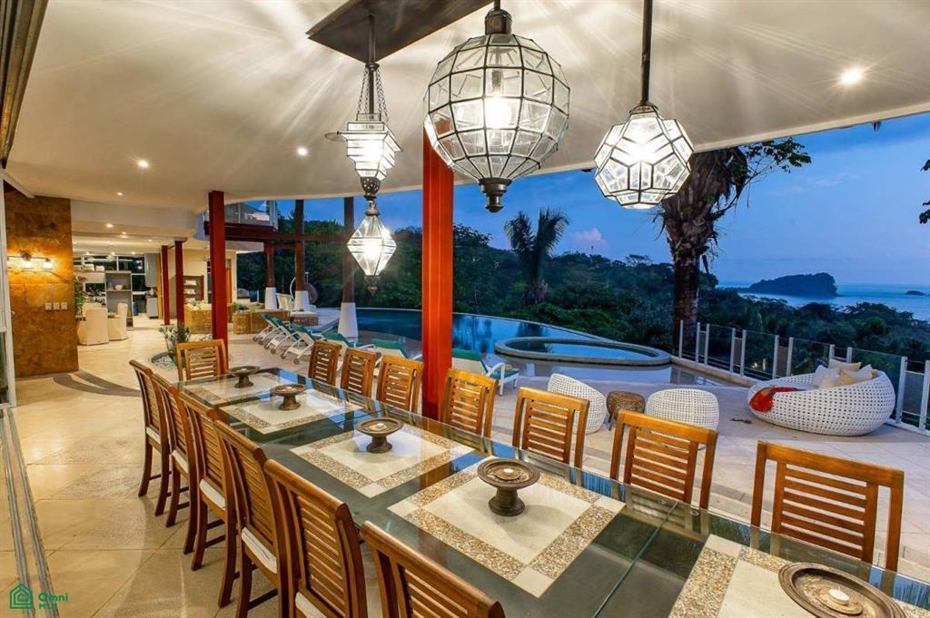 10 Bedroom Luxury Ocean-View Villa for Sale, Manuel Antonio, Puntarenas, Costa Rica — photo 4