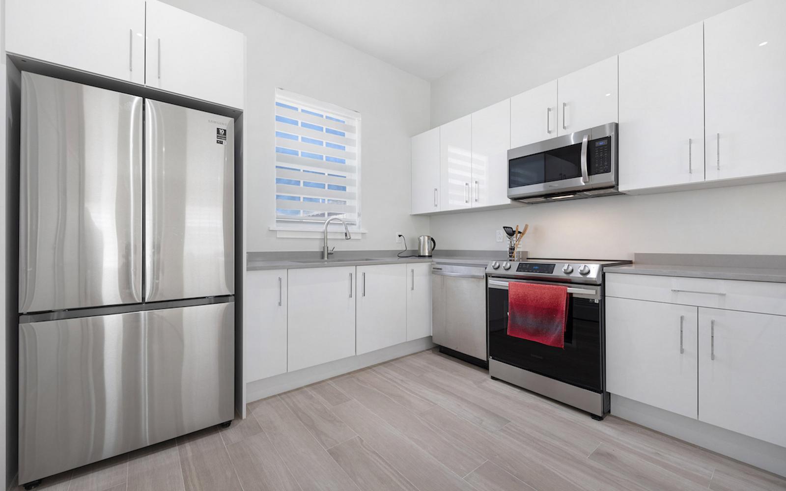 4 bedroom Condominium for sale at 8 Galleon Bay, Palm Cay — photo 3