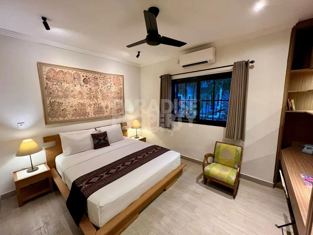 Modern 3-Bedroom Villa with Private Jacuzzi Pool | Kerobokan, Seminyak Area | Available for Yearly Rental — photo 5
