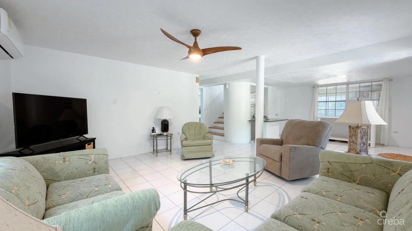 Twinflowers Double Parcel Residence — photo 2