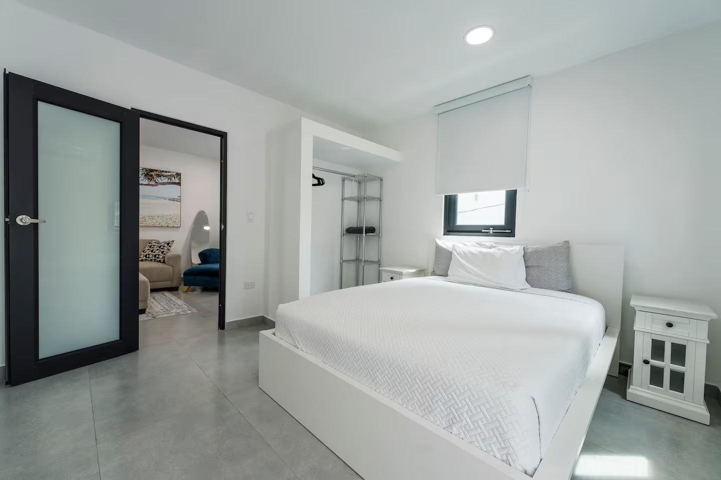 Multifamily Property in Prime San Juan Location — photo 2