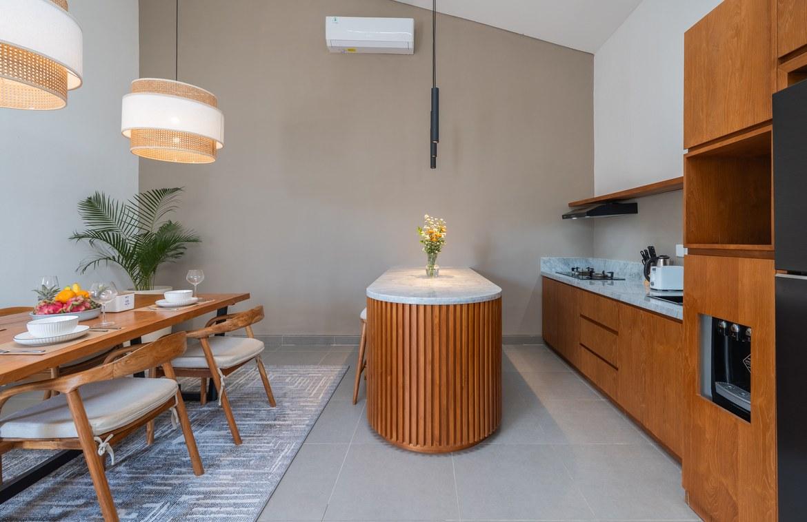 Warm contemporary 2-bedroom villa in Padonan — photo 5