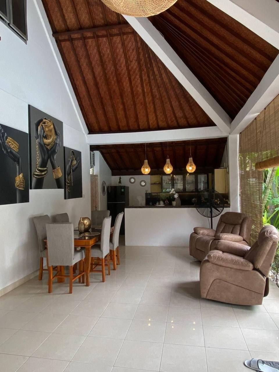 3-bedroom villa in Seminyak (10 min to the sea) — photo 2