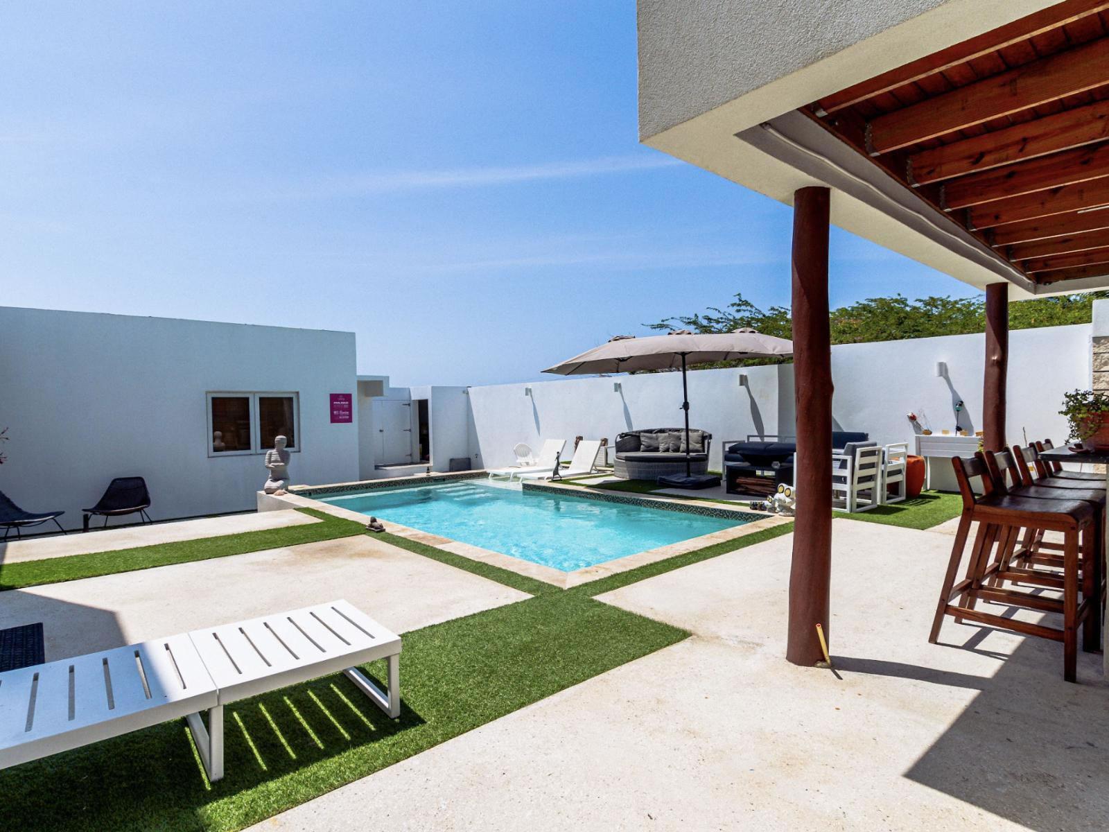 7 Bedroom Luxury Property for Sale in Kurimiauw, Aruba — photo 4