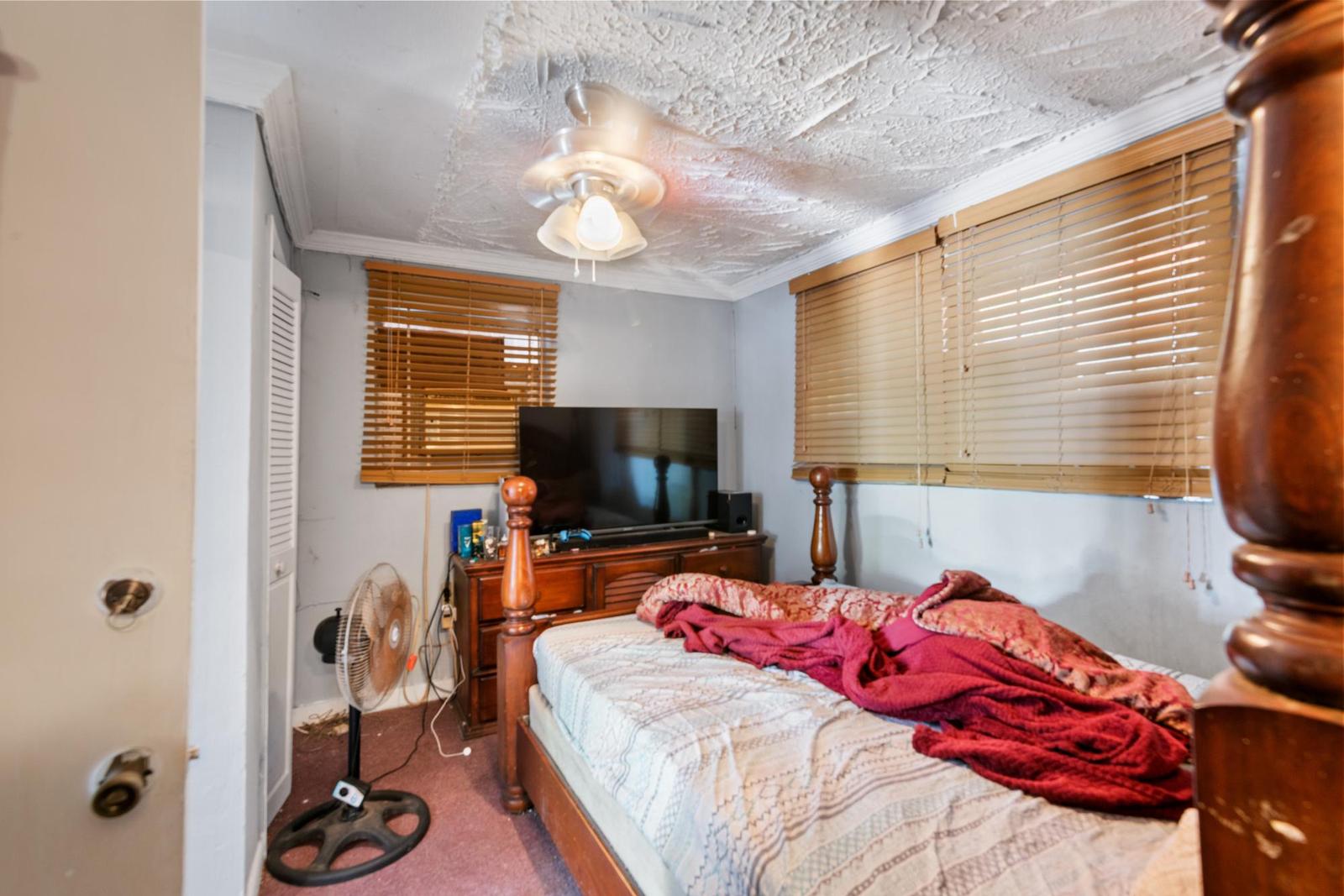 BOATSWAIN HILL TRIPLEX — photo 5