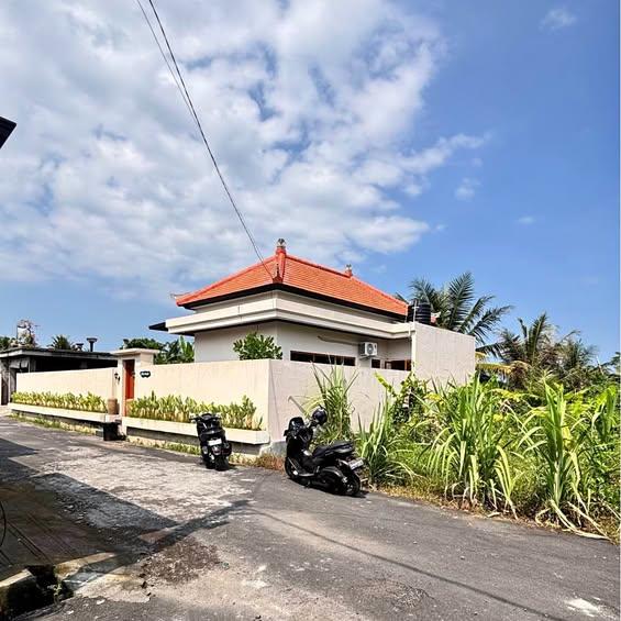 Studio house in Saba, Bali — photo 1