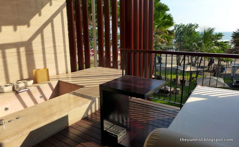 Beachfront Strata Title One Bedroom Suite — photo 4