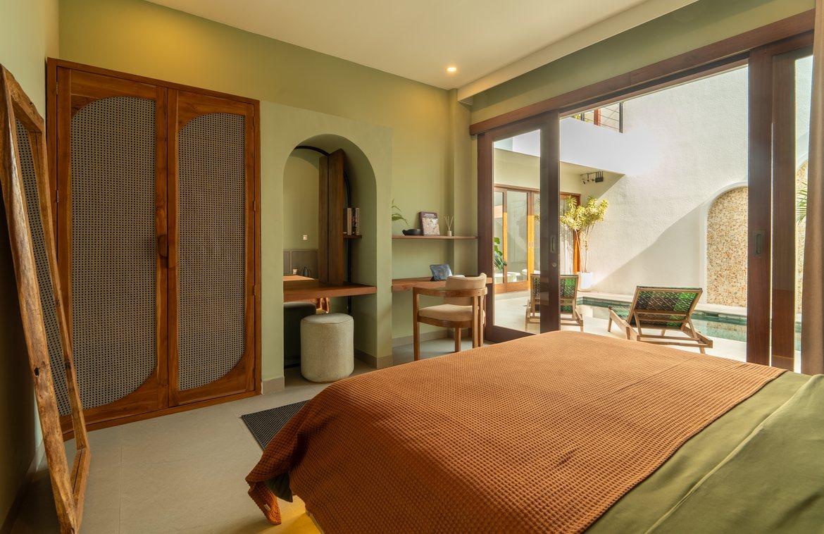 Turn key 3-bedroom villa in Bali’s booming Tumbak Bayuh — photo 3