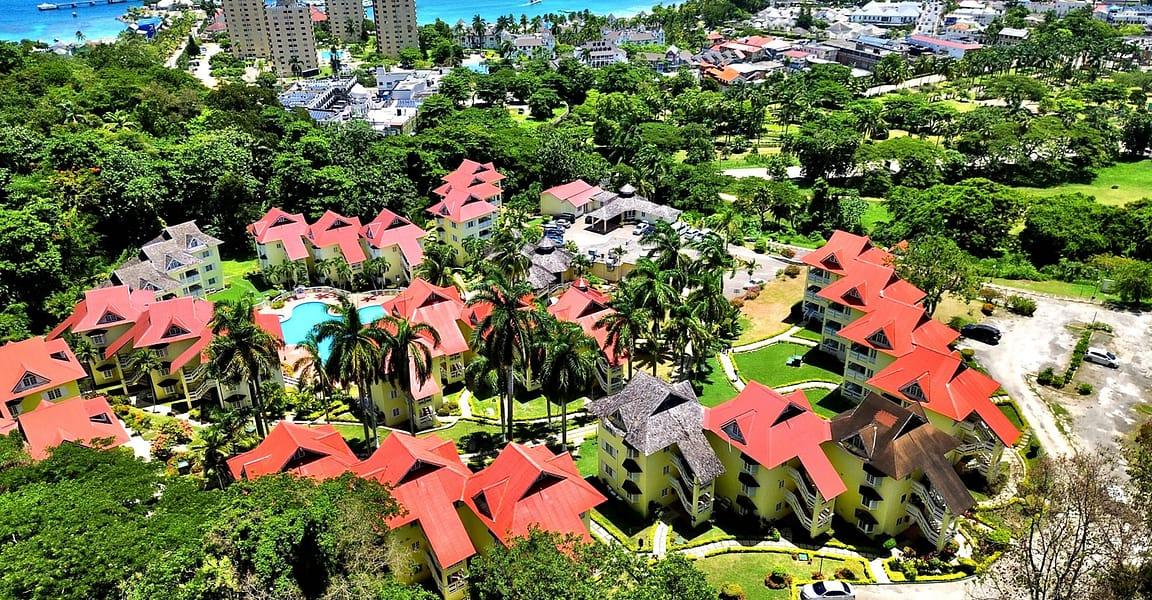 2 Bedroom Apartment for Sale, Mystic Ridge, Ocho Rios, Jamaica — photo 5