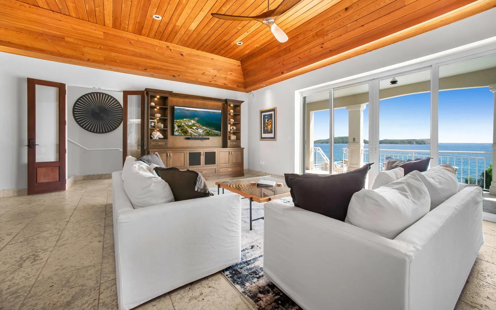 Shoreline Villa - St Thomas — photo 4