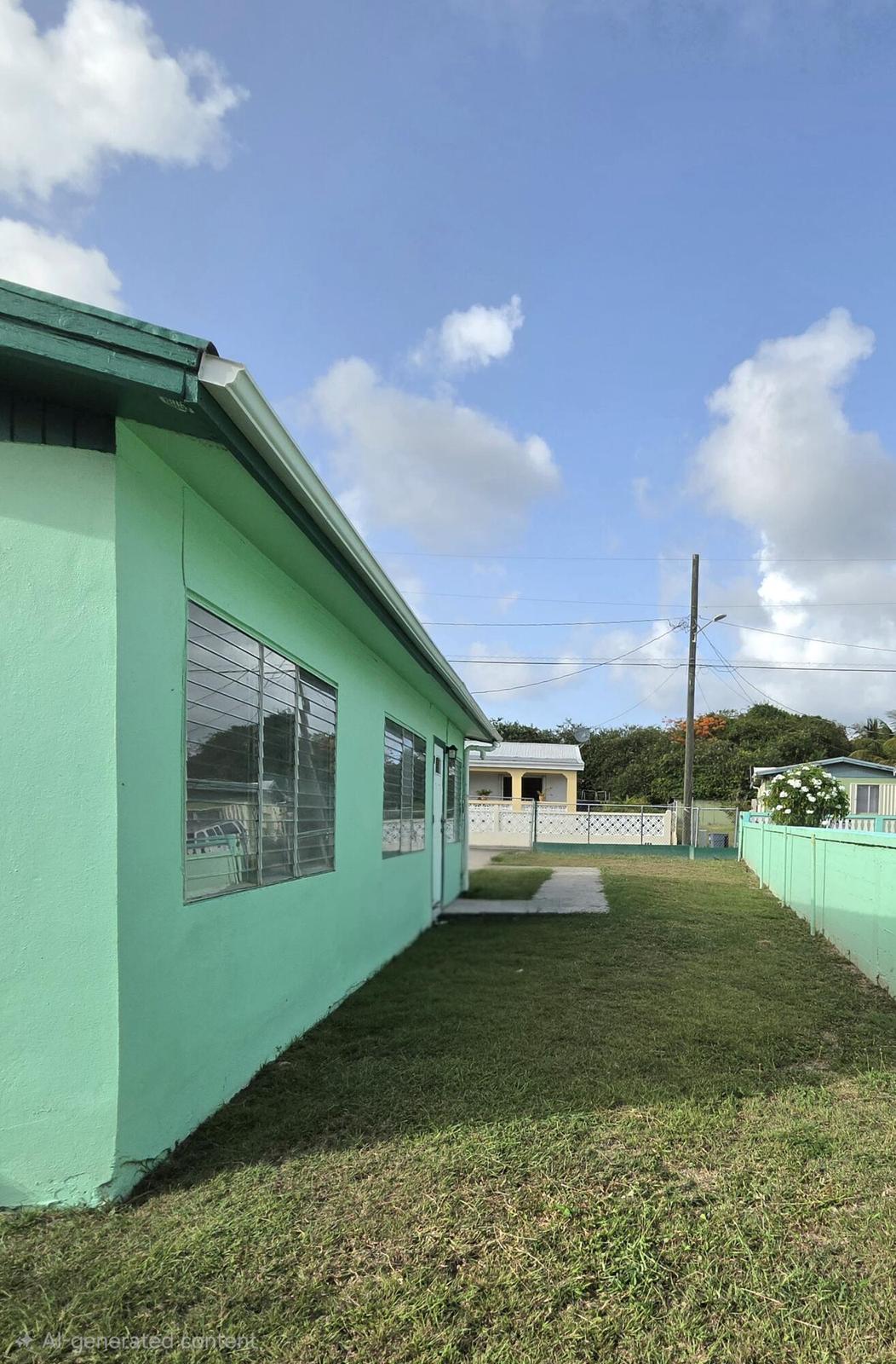 New Listing Residential Strawberry Hill QU — photo 5