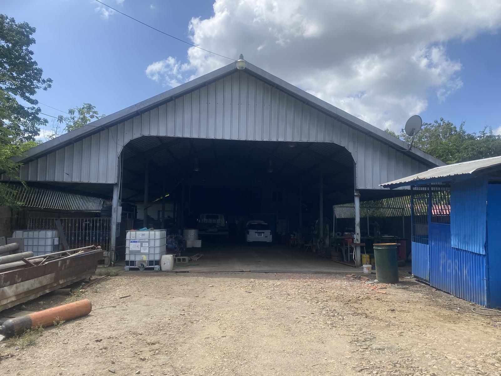 WAREHOUSE FOR SALE- SOUTH TRINIDAD - PENAL — photo 1