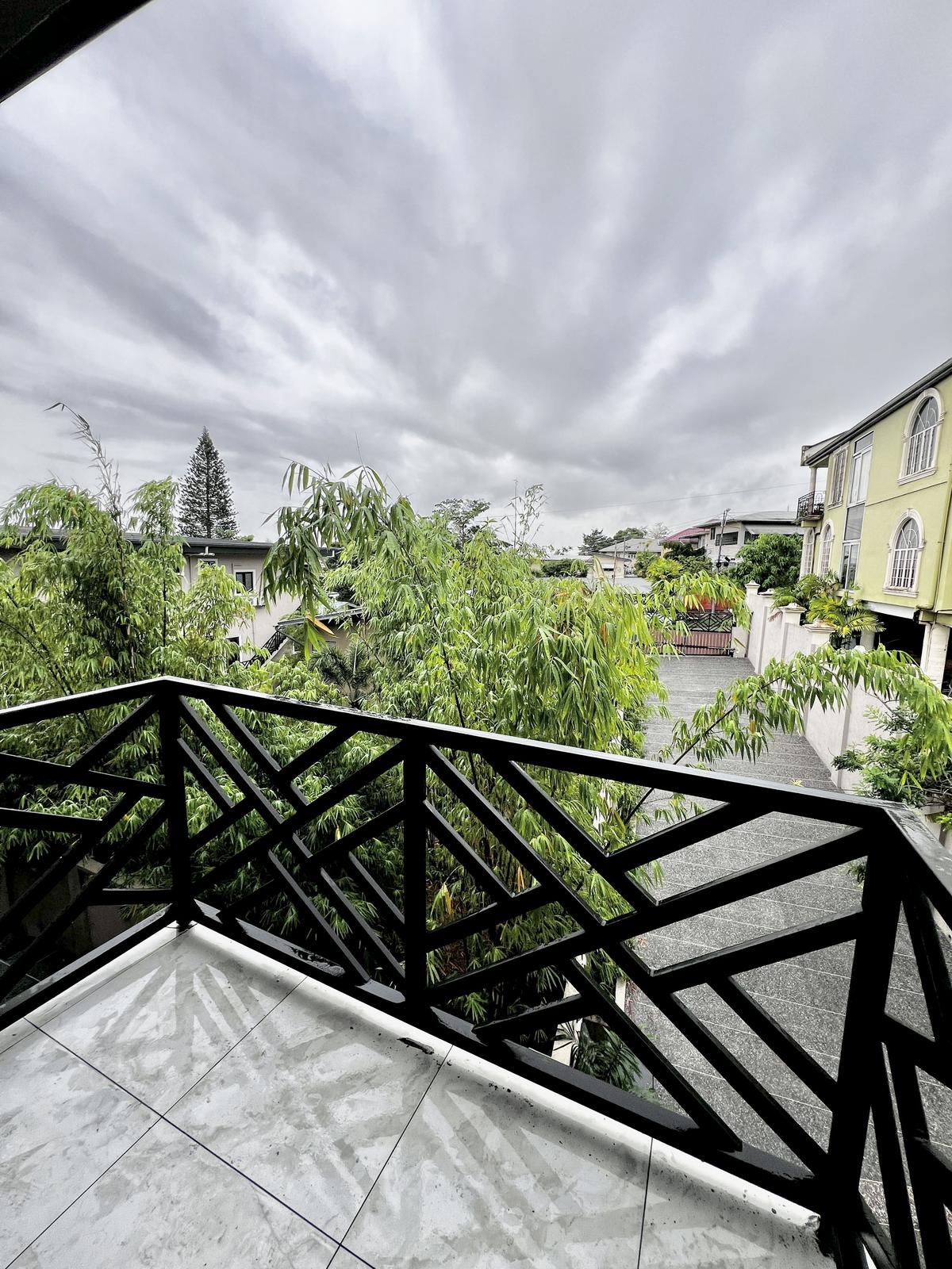 Tri-Level Townhouse - St. Joseph Village, San Fernando — photo 4