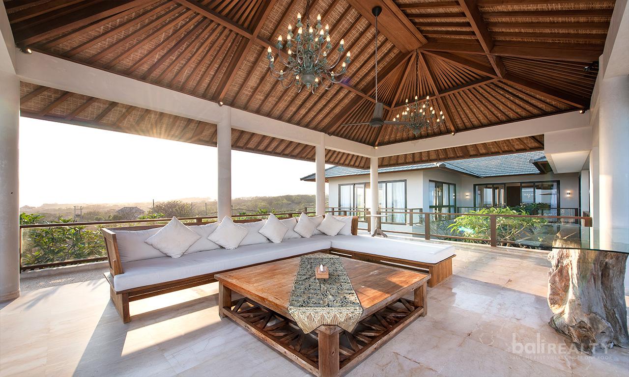 Modern European-Style Four-Bedroom Villa with Infinity Pool in Pandawa Cliff - 1790 — photo 2