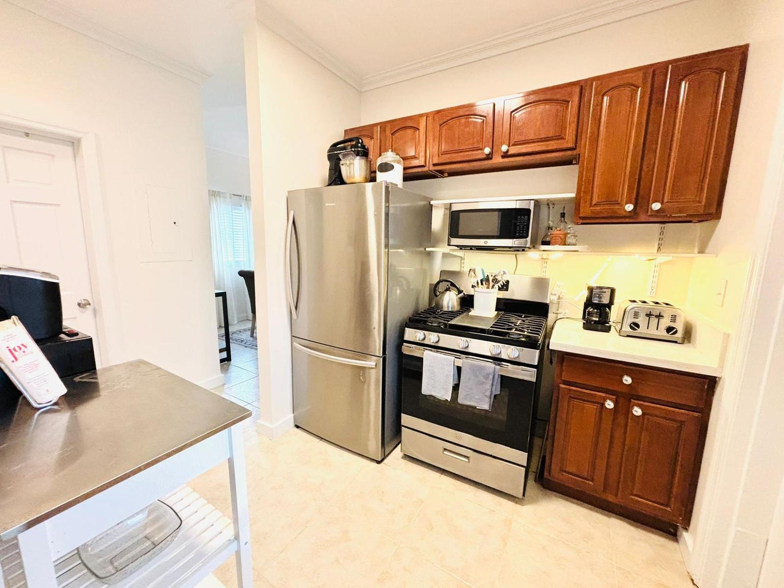 2 bedroom Apartment for sale — 37 DEVONSHIRE DR. CORAL HAR — photo 3