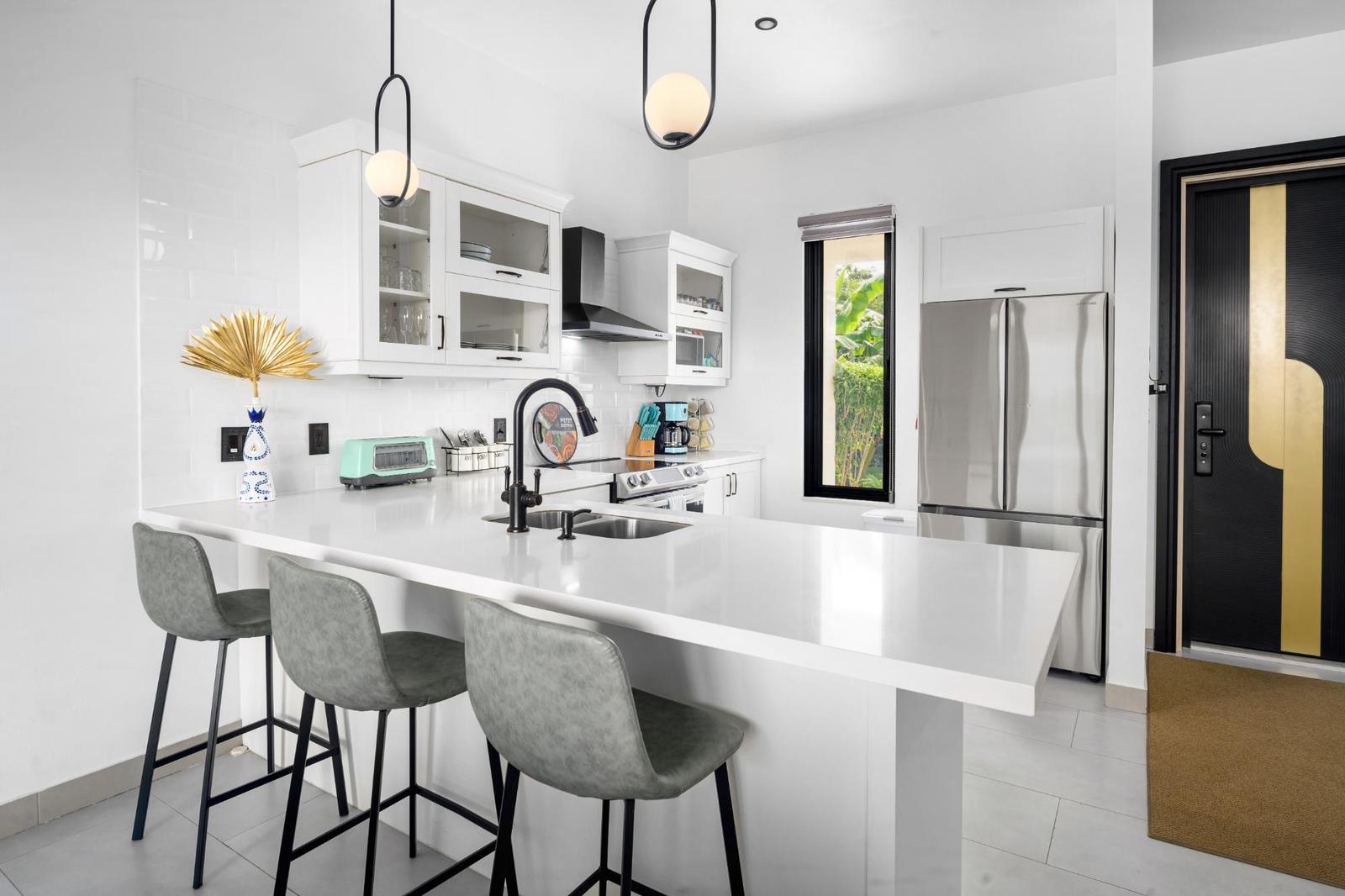 Three Bedroom Villas in Grace Bay — photo 3