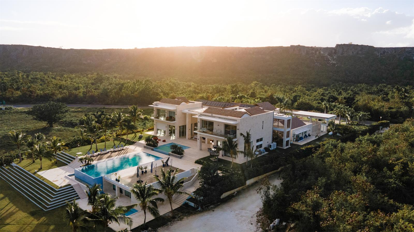 Luxury Villa in Cap Cana – Modern Elegance and Comfort — photo 3