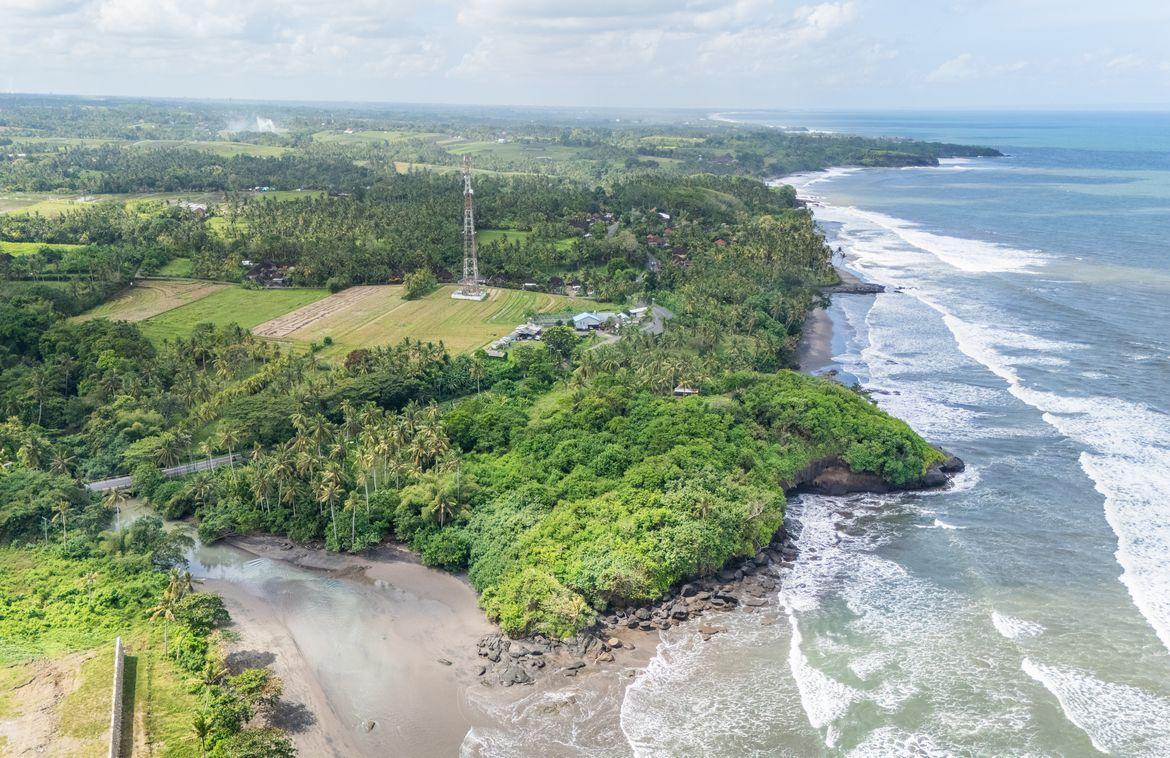 Prime 27850sqm Freehold Oceanfront Land in Soka Beach — photo 2