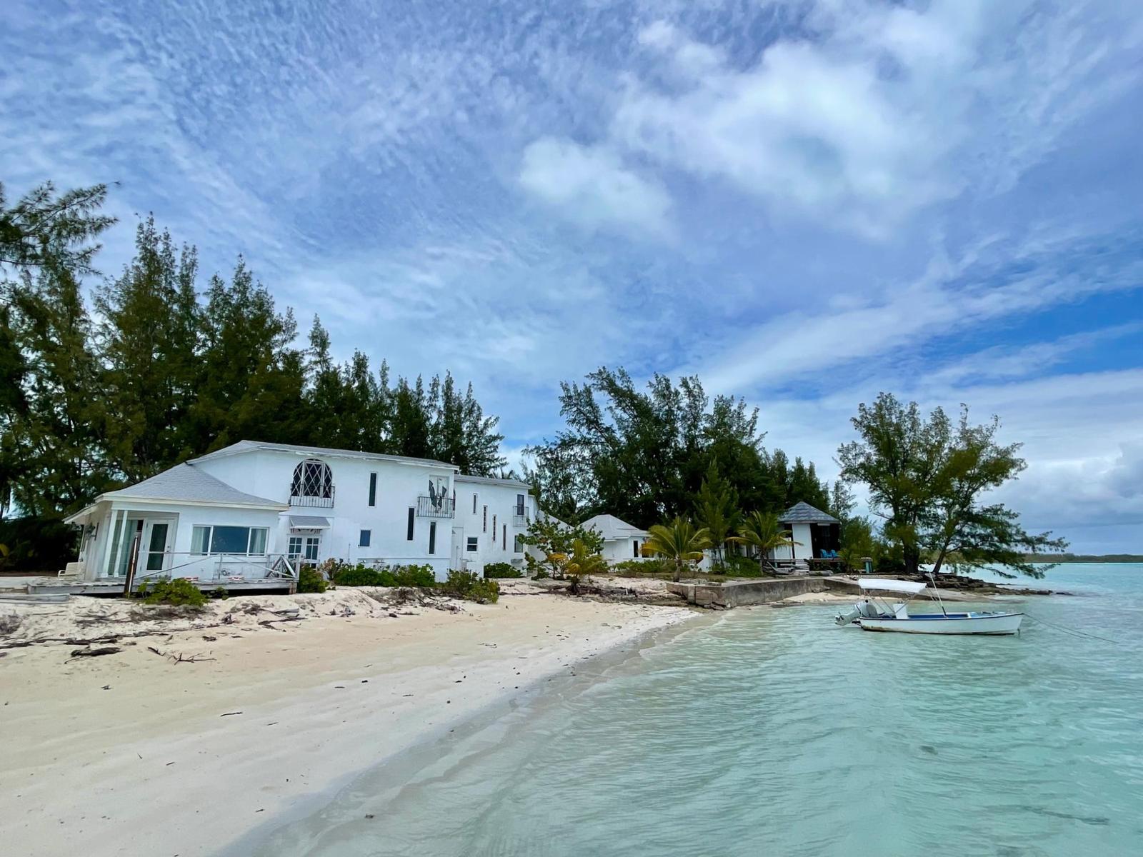 CURRENT CLUB Residence for sale in Eleuthera, The Bahamas — photo 1