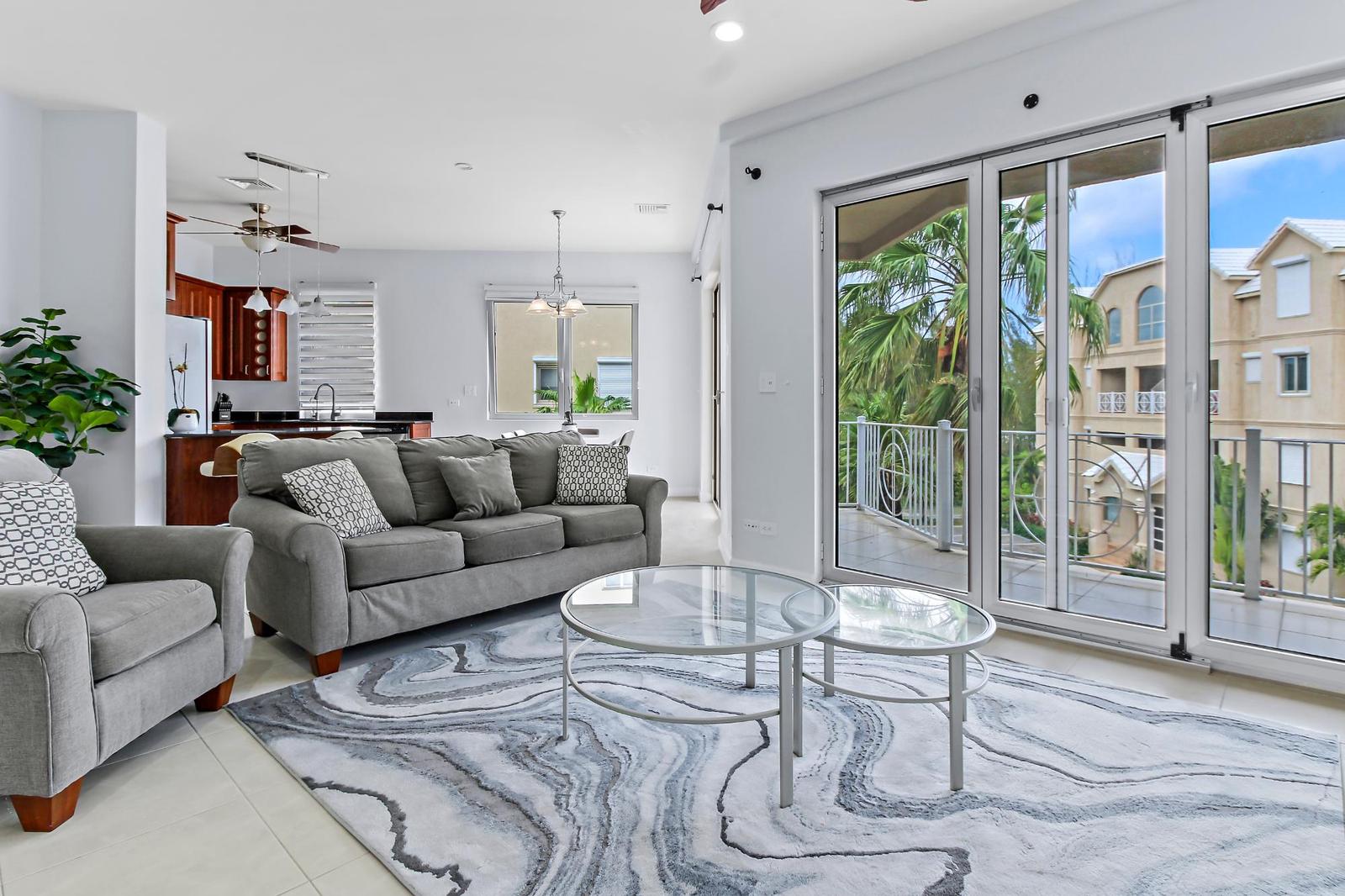 3 bedroom Apartment for sale — LOVE BEACH WALK in Nassau / New Providence, The Bahamas — photo 5