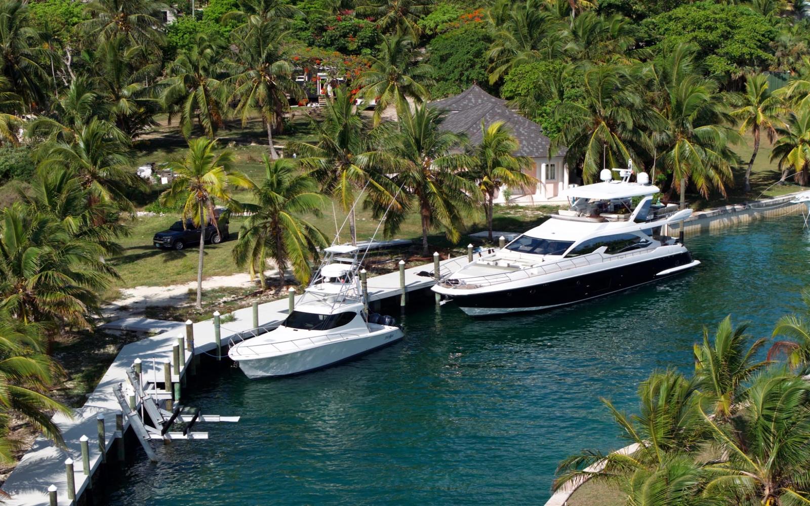 Coconut Point, Beachfront Estate with Dockage - MLS 66598 — photo 2