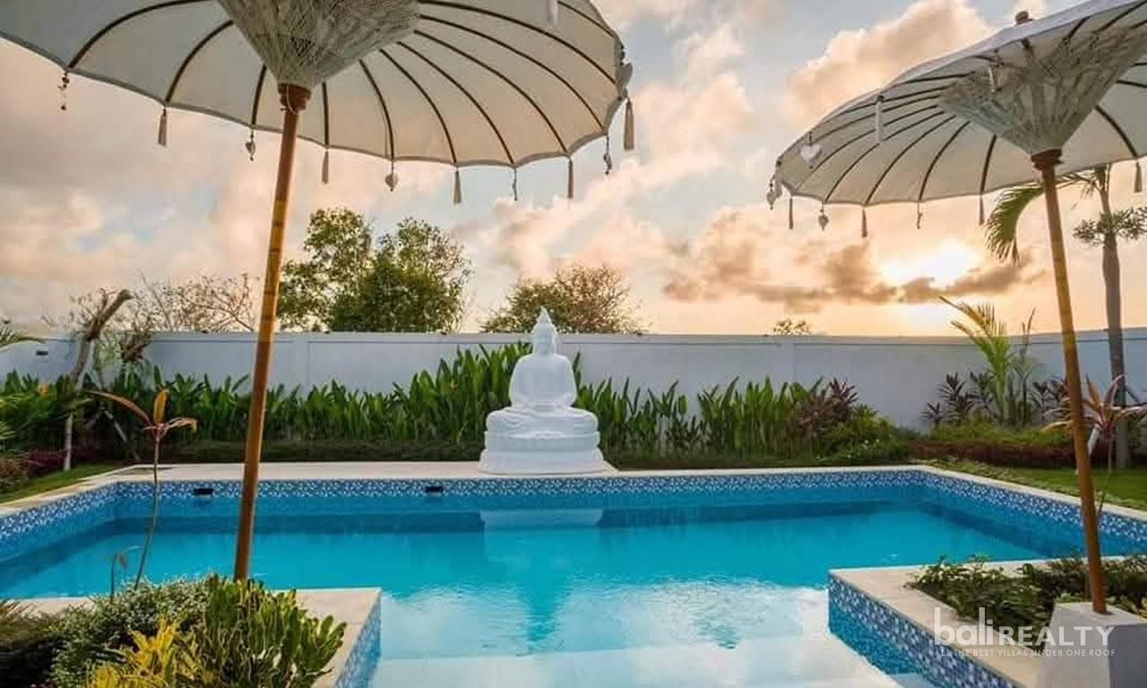 Charming Two-Bedroom Modern Balinese Villa with Tropical Garden for Yearly Rent – Nusa Dua 2976 — photo 3