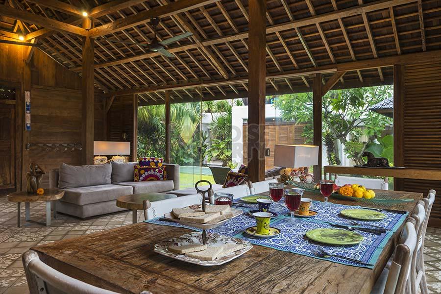 Javanese – Moroccan High Quality 4 Bedroom Villa For Yearly Rental — photo 4