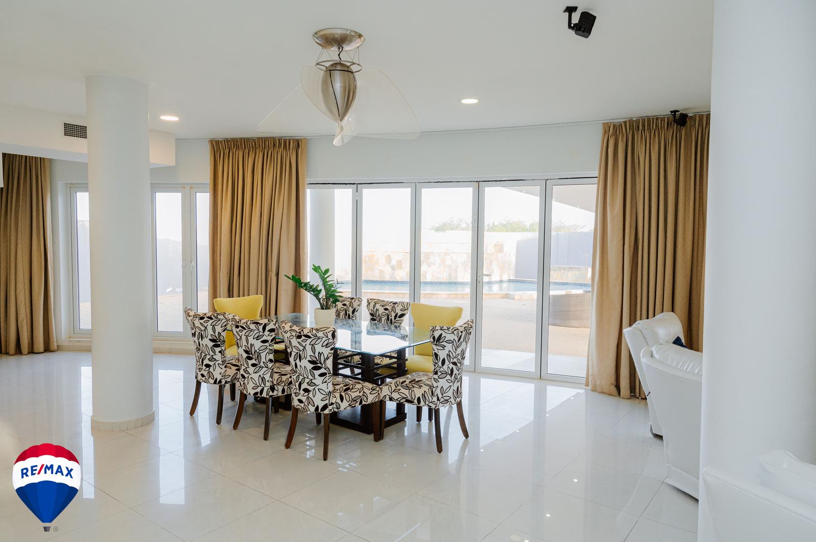 Exclusive two Story Luxury Villa at Malmok Aruba — photo 4