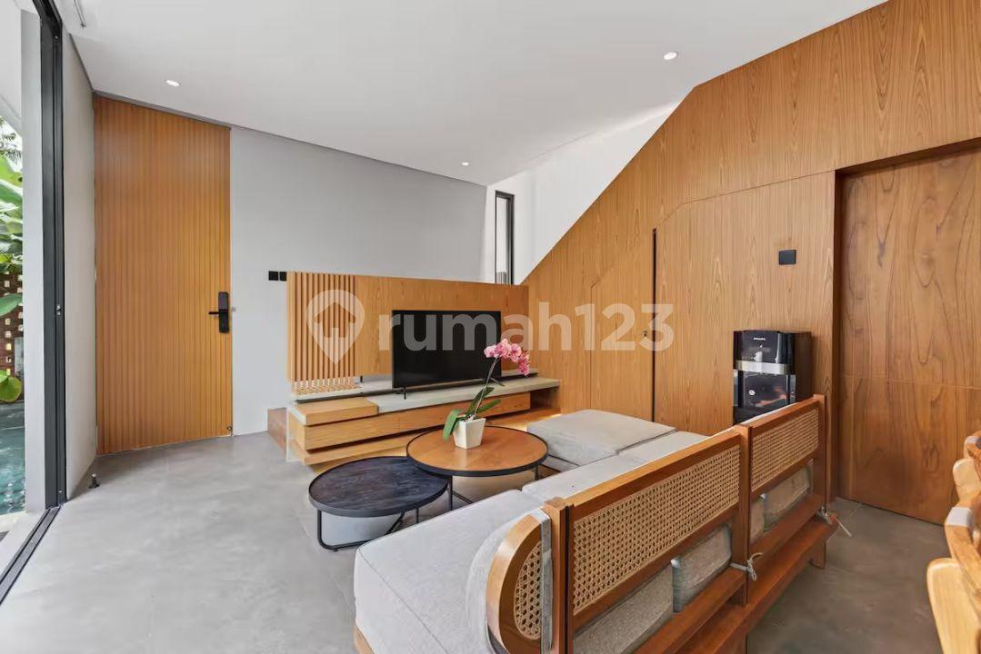 Modern 2-bedroom villa in Ubud with private pool — photo 2