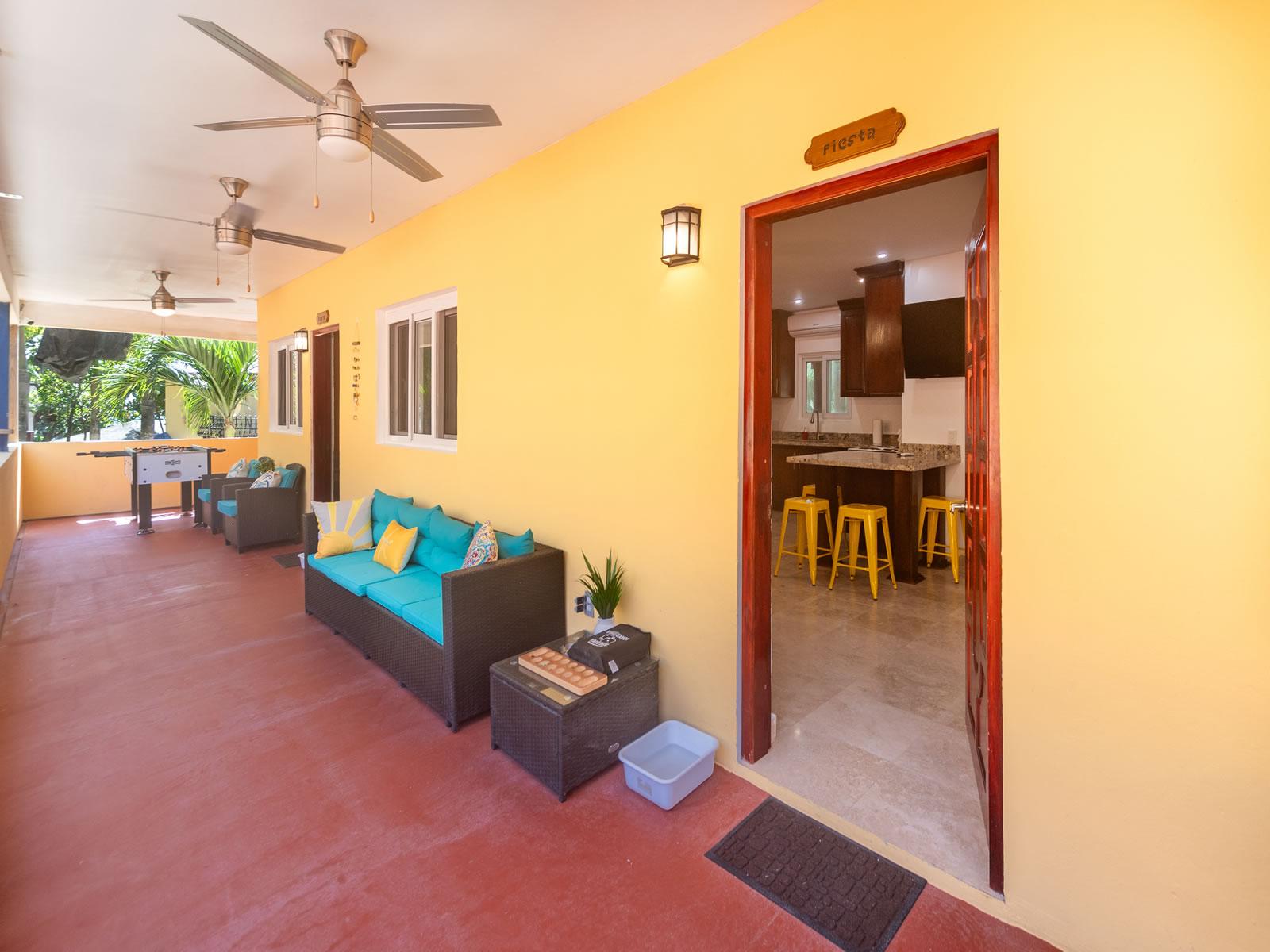 4 Bedroom Condo for Sale, Caribe Tesoro, West Bay, Roatan — photo 4