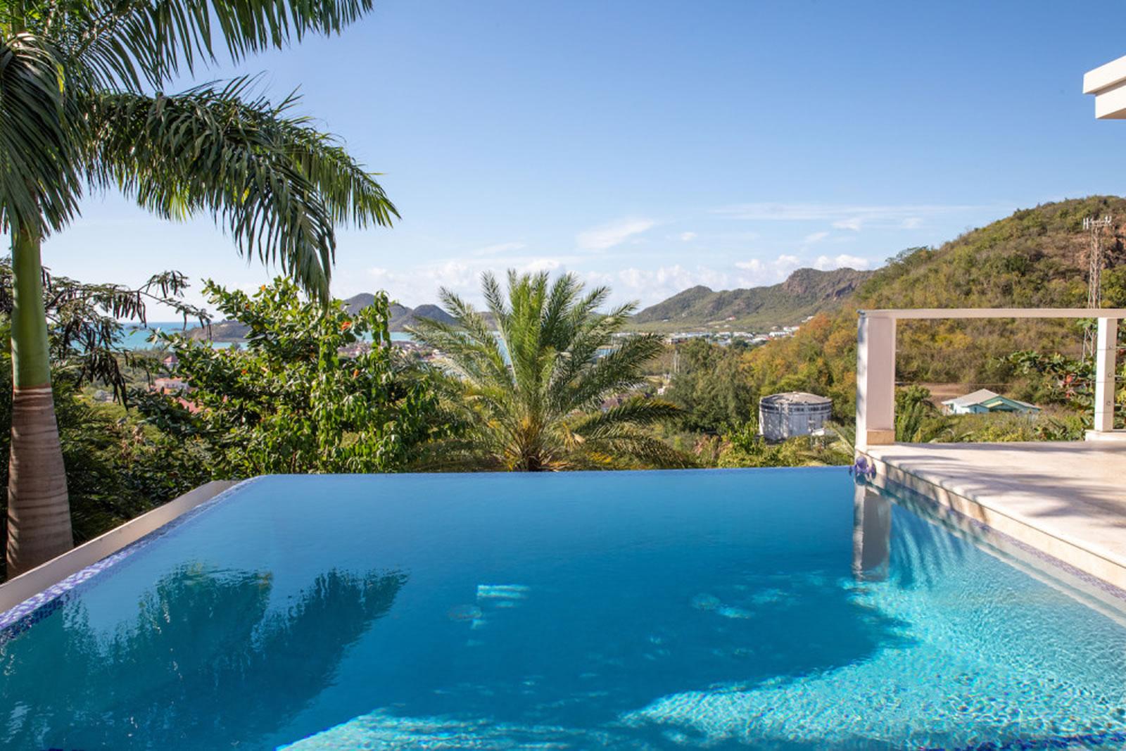 3 Bedroom Luxury Villa for Sale, Sugar Ridge, Jolly Harbour, Antigua — photo 4