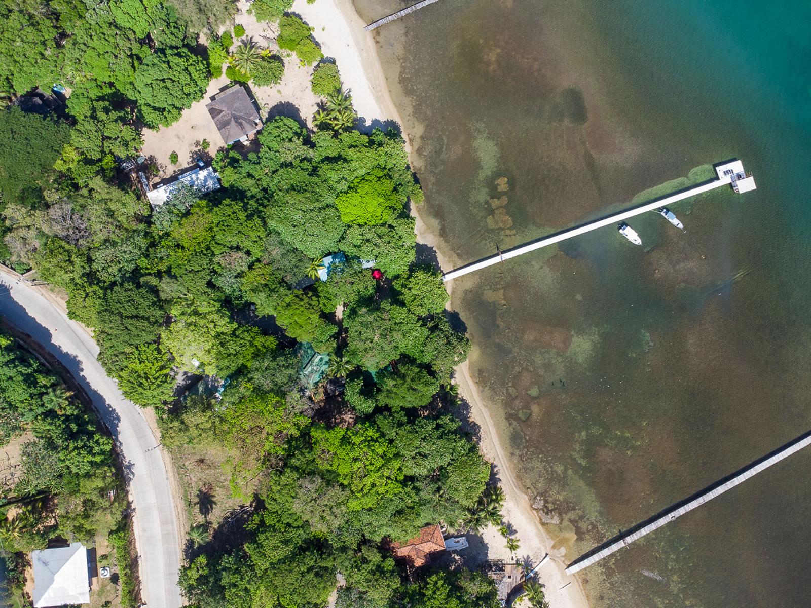 Beachfront Dive Resort for Sale in Sandy Bay, Roatan — photo 4