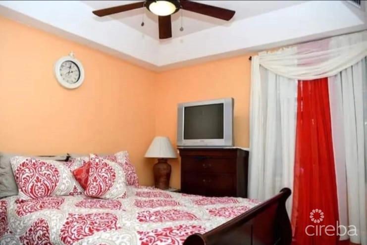 2 bedroom property for sale in Lantern Point, Cayman Islands — photo 4
