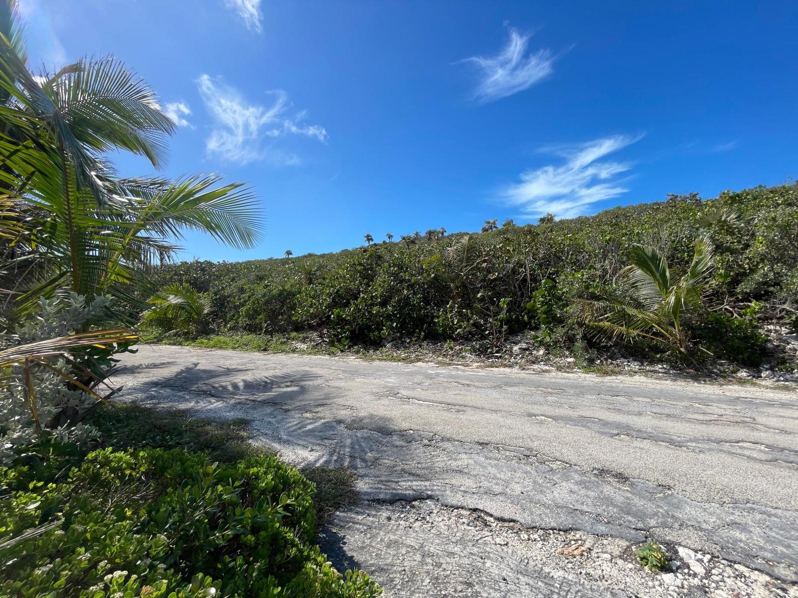 182 Ocean View Drive — photo 2